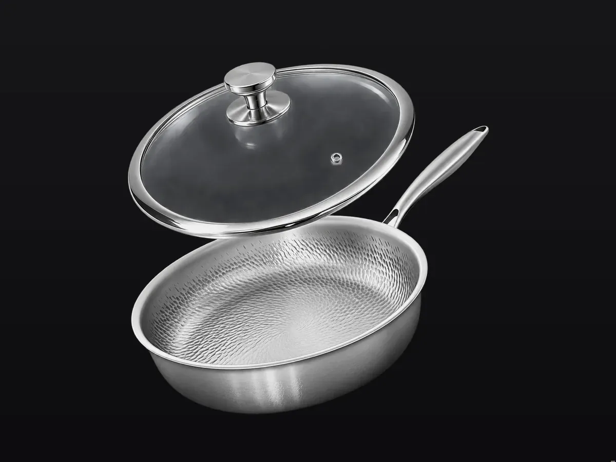 Joyhnny 11-Inch Pure Titanium Skillet with hammered interior and glass lid